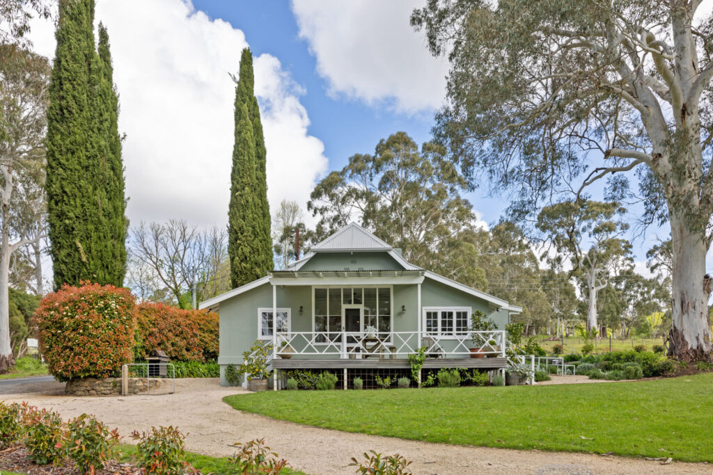 house in the suburb